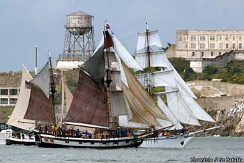 ba_tallships_04242003